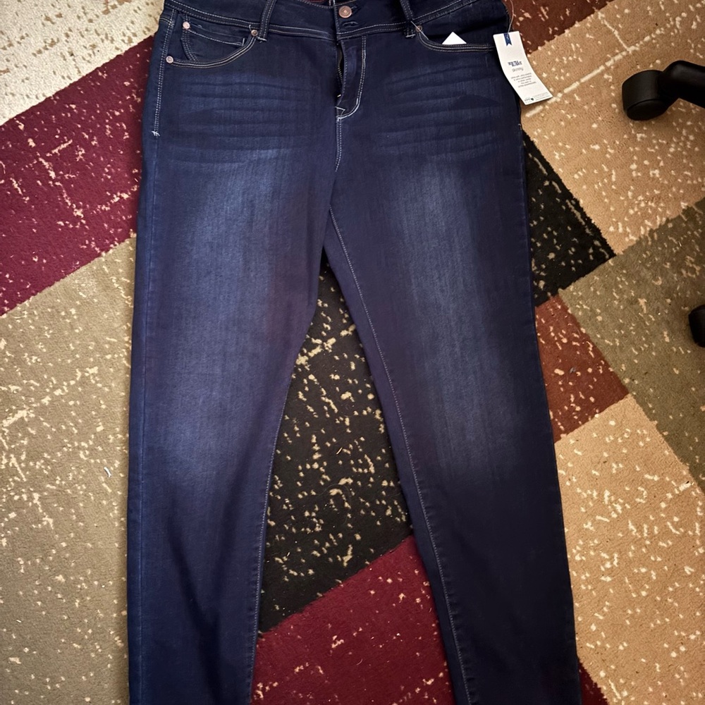 NWT wallflower skinny jeans 17/33